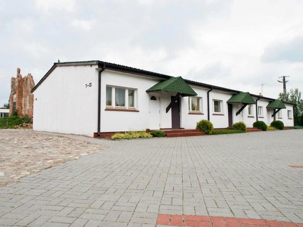 Palacyk W Lisewie Skulsk Exterior foto